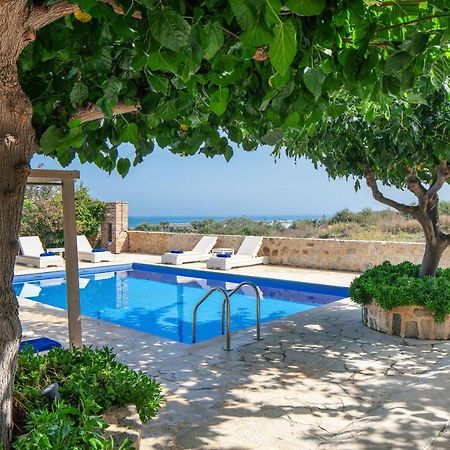 Villa Pinelopi Asprouliánoi Dış mekan fotoğraf