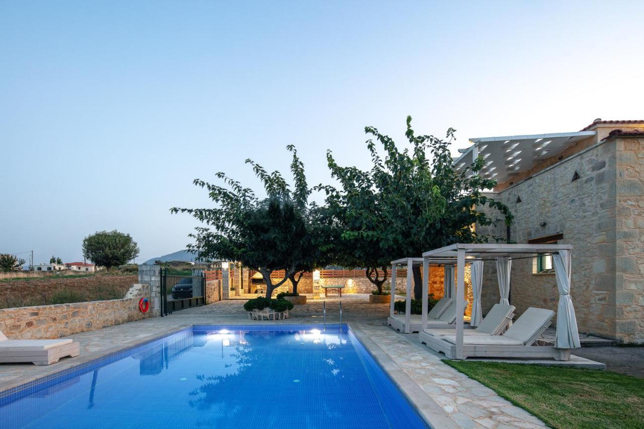 Villa Pinelopi Asprouliánoi Dış mekan fotoğraf
