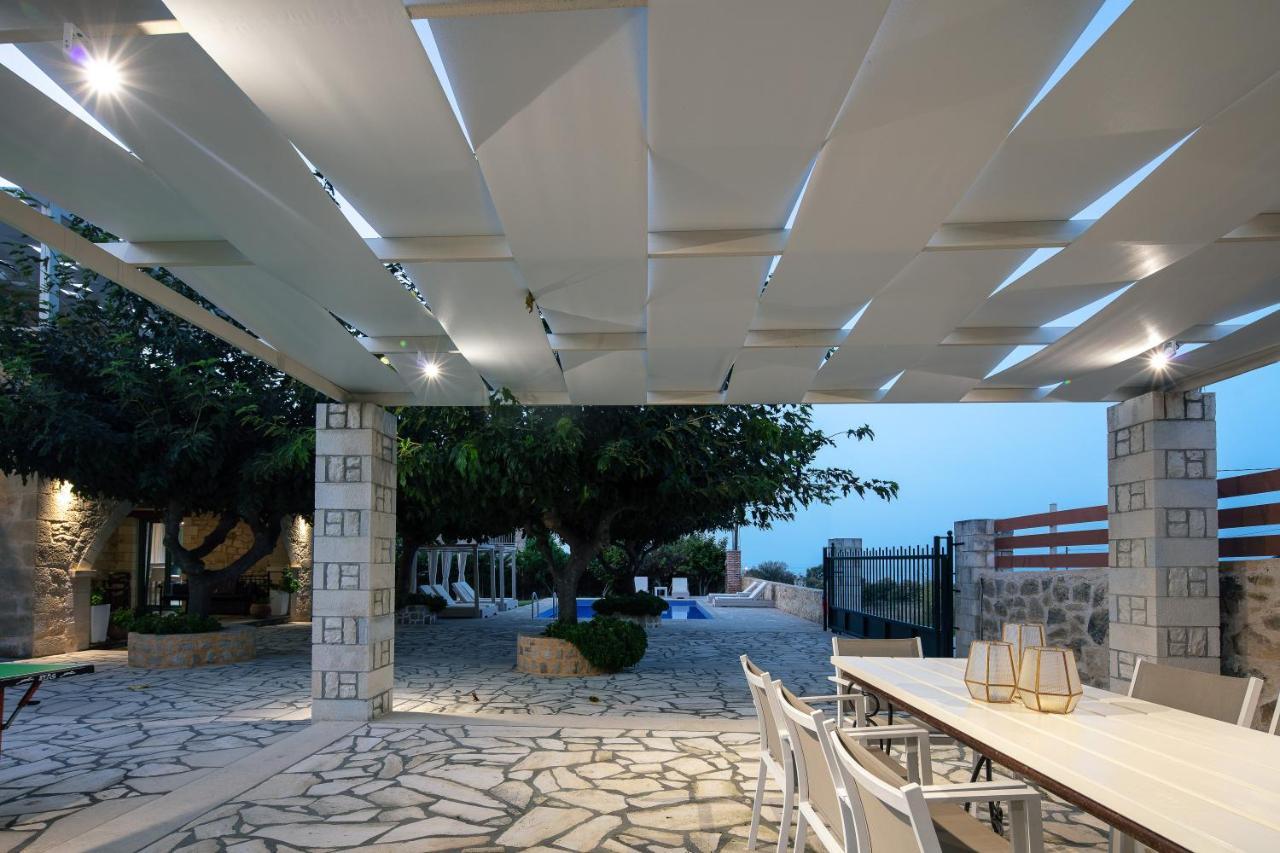 Villa Pinelopi Asprouliánoi Dış mekan fotoğraf