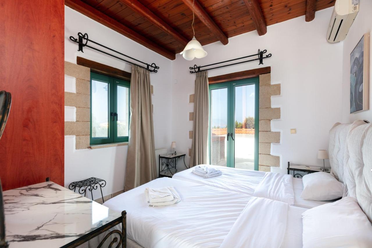 Villa Pinelopi Asprouliánoi Dış mekan fotoğraf