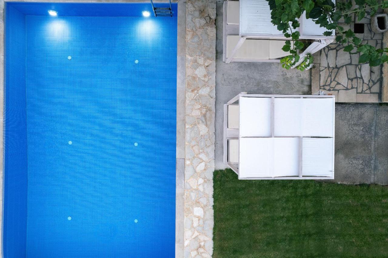 Villa Pinelopi Asprouliánoi Dış mekan fotoğraf