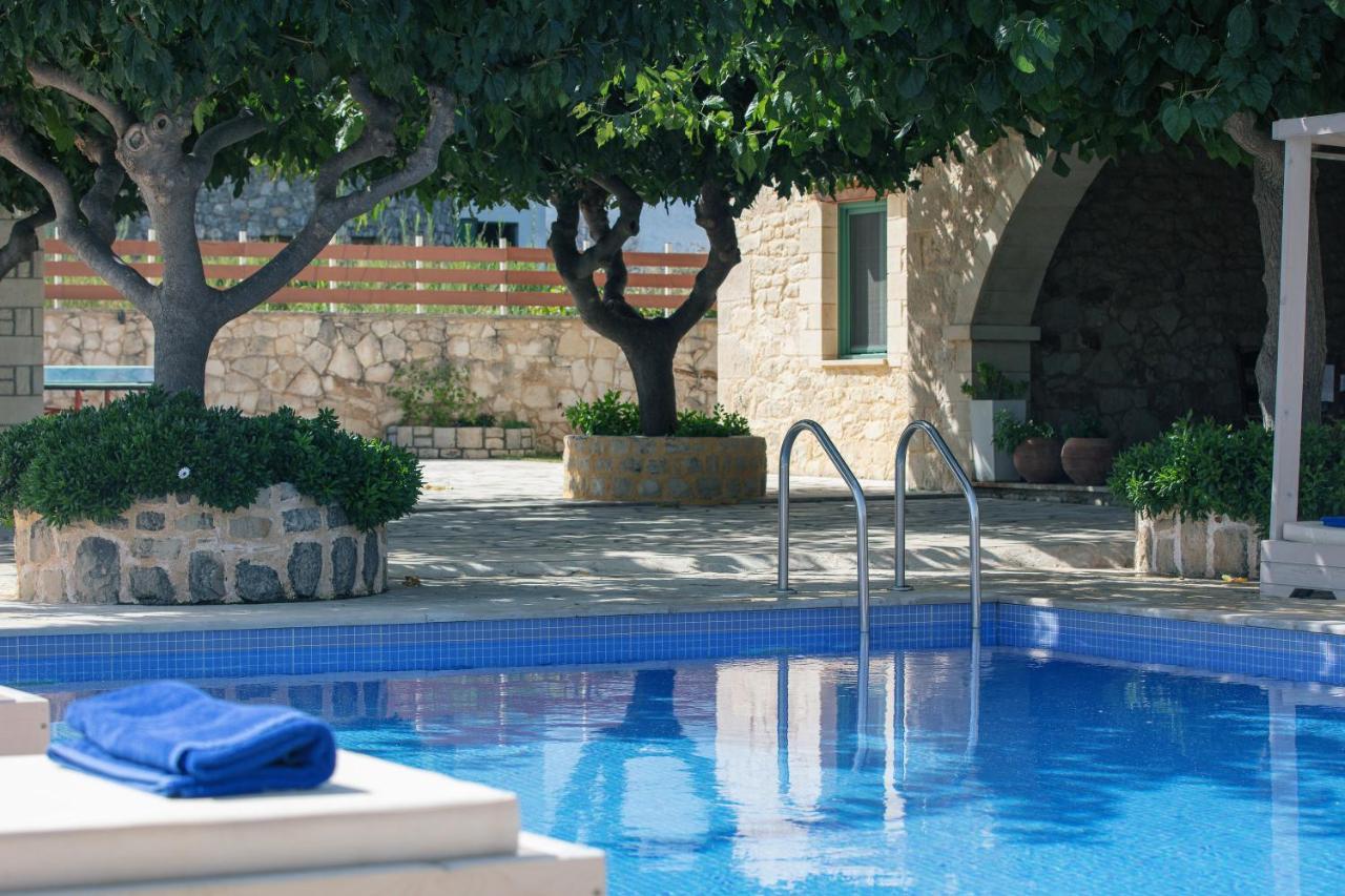 Villa Pinelopi Asprouliánoi Dış mekan fotoğraf