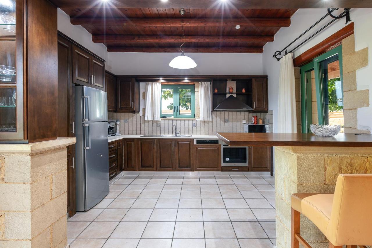 Villa Pinelopi Asprouliánoi Dış mekan fotoğraf