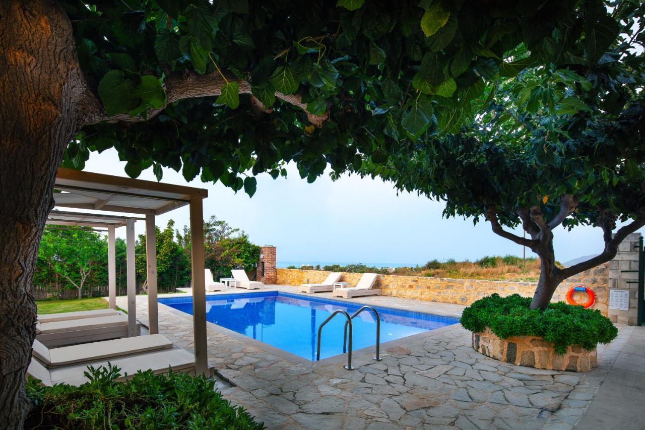 Villa Pinelopi Asprouliánoi Dış mekan fotoğraf